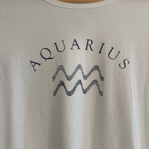 J Crew Zodiac Sign Graphic T-Shirt - Picture 2 of 5
